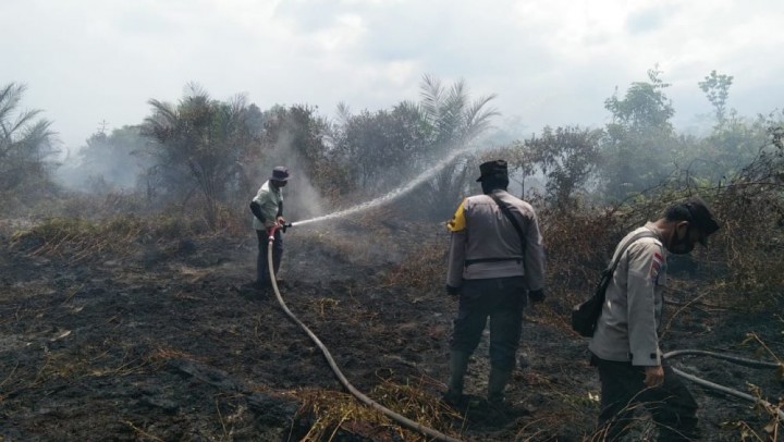 Sebanyak 92 Kampung Di Siak Terima Anggaran Kabupaten Berbasis Ekologi (TAKE) Untuk Karhutla 