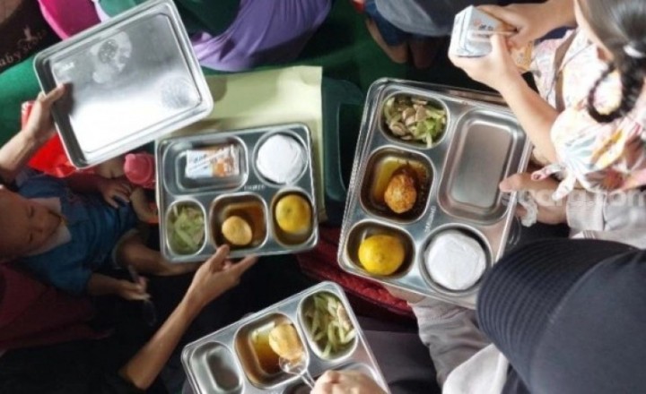 Puluhan Siswa SD Keracunan Program Makan Bergizi Gratis Prabowo, Badan Gizi Nasional Buka Suara...