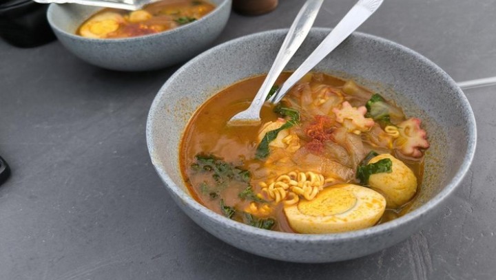 Makan Seblak-Bakso Disebut Bisa Picu Anemia, Ini Kata Dokter