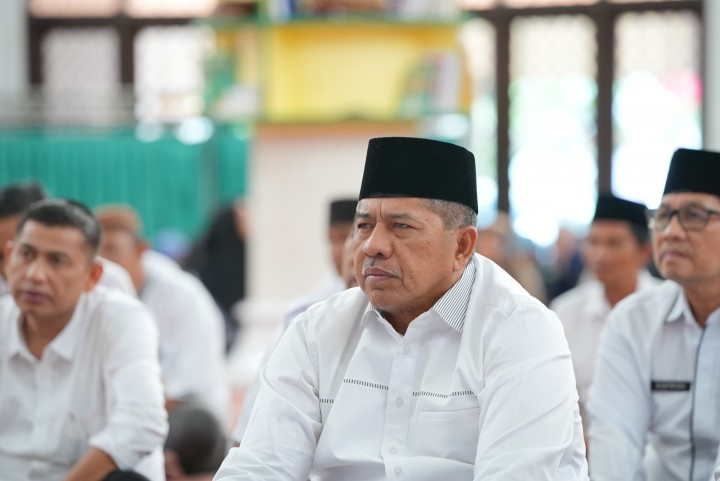 Bupati Alfedri : Memperingati Isra' Mi'raj Perbarui Energi dan Spirit Untuk Lebih Bernawaitu