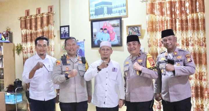 Ramadan 1446 H, Kapolres Kepulauan Meranti Jalin Silaturahmi dengan Tokoh Agama