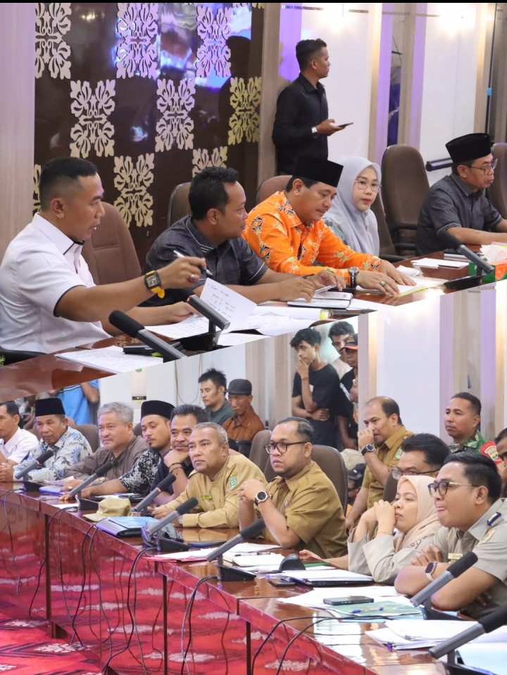 Komisi II DPRD Siak Gelar Rapat Dengar Pendapat, CV. Terijaya Mangkir di Tengah Sengketa Lahan