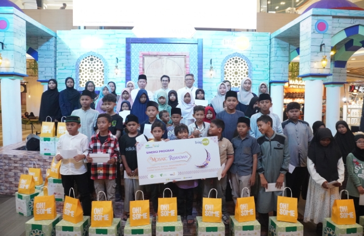 Pegadaian menggelar festival ramadhan di salah satu Mall di Pekanbaru 