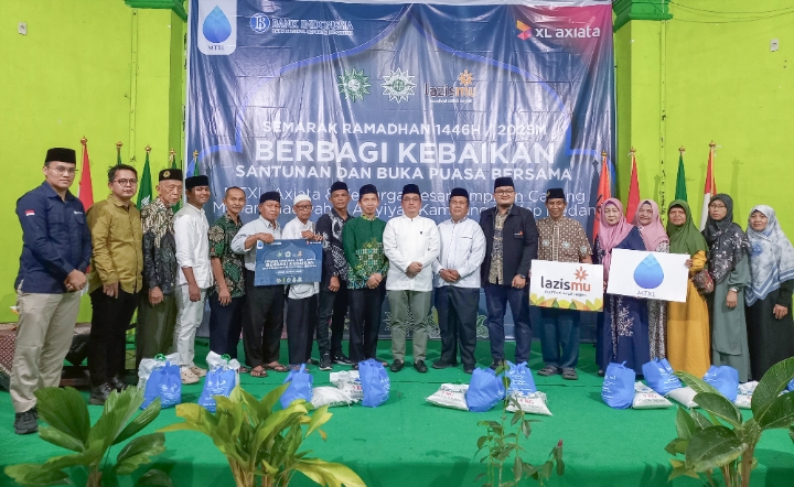 Semarak Ramadhan 1446H, Karyawan XL Axiata Berbagi Kebaikan di Sumatera