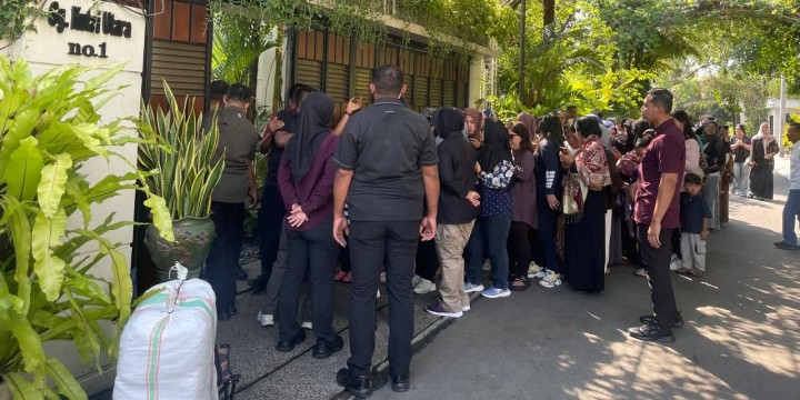Jokowi Terima Empat Massa Aksi Demo di Solo, Tapi Ogah Lihatkan Ijazah Asli 