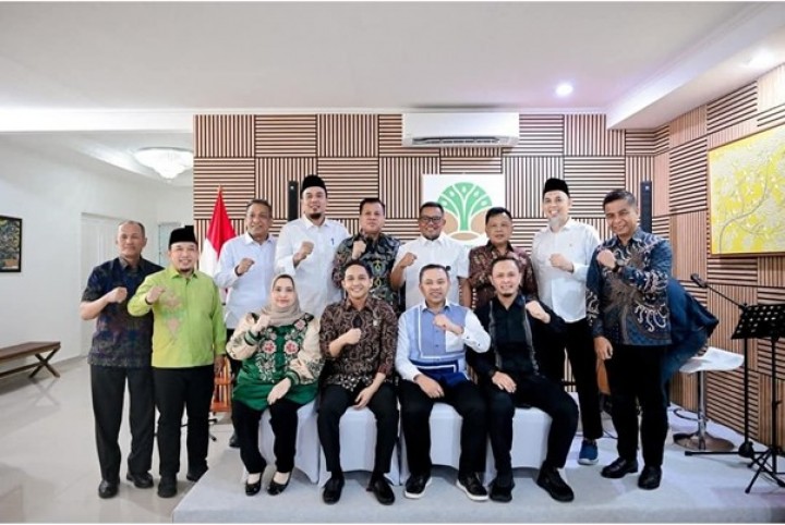 Dalam Rangka Percepatan Pembangunan, Wali Kota Pekanbaru Jalin Koordinasi dengan Pemerintah Pusat