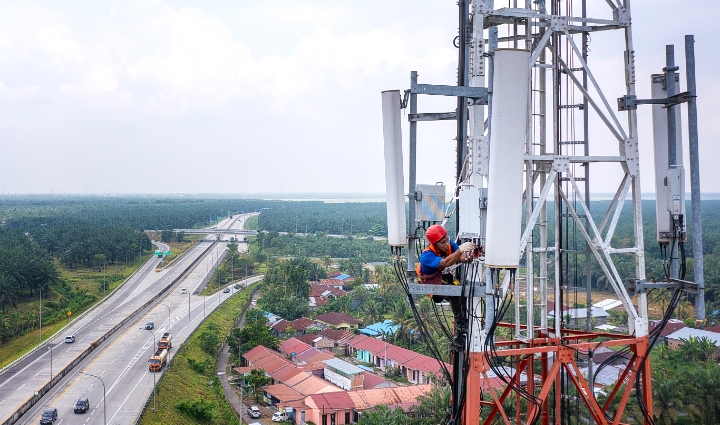 XL Axiata Catat Pendapatan Rp8,6 Triliun di Kuartal Pertama 2025  