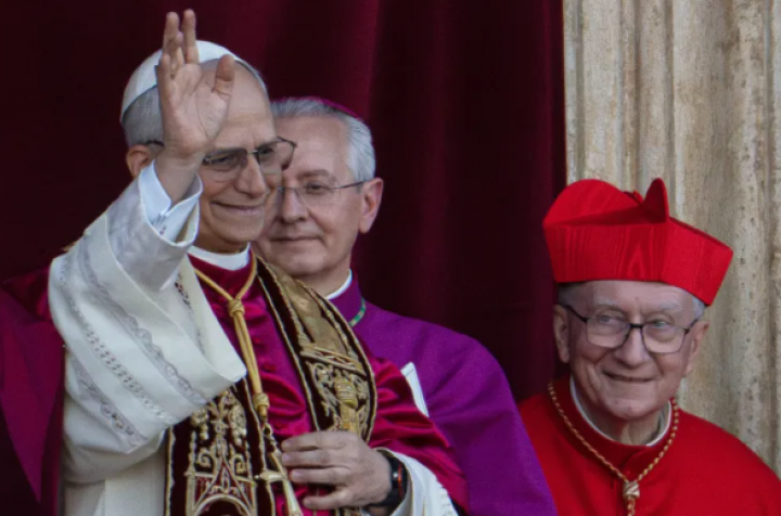 Massa Vatikan Memuji Leo XIV Sebagai Paus baru Gereja Katolik