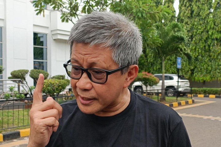 Gibran Terancam Dimakzulkan?! Rocky Gerung: Prabowo Bungkam, Jokowi Tak Bisa Lagi Lindungi!