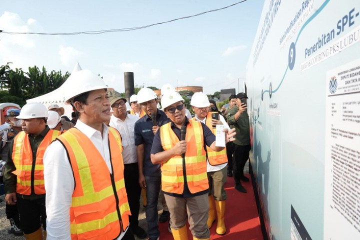 Menteri Lingkungan Hidup Usul PTPN IV PalmCo Manfaatkan Peluang Trading Carbon Pasar Internasional