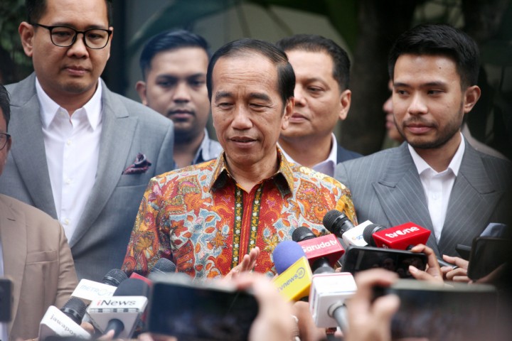 Respon Sentilan Megawati, Jokowi Siap Buka Ijazahnya di Pengadilan
