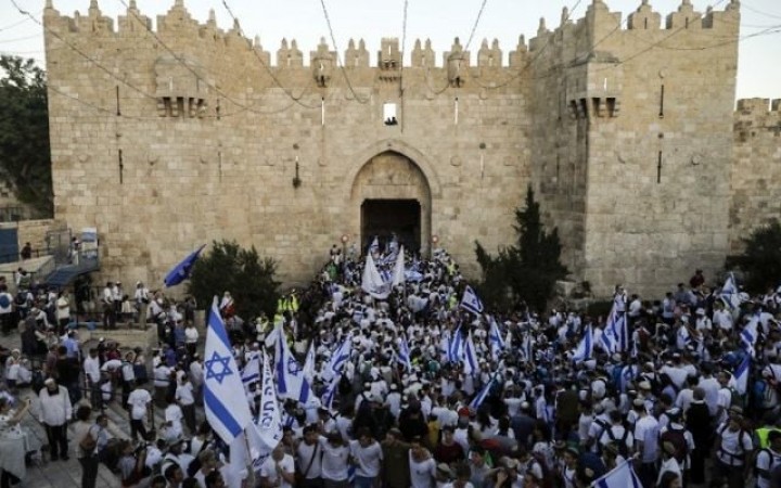 Ribuan Pemukiman Israel Serbu Al-Aqsa, Sebar Kebencian ke Orang Arab 