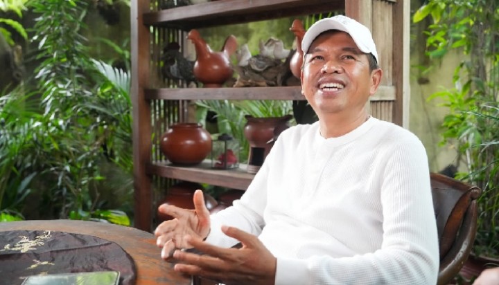 Demi Cegah Macet Puncak, Dedi Mulyadi Liburkan dan Gaji Sopir Angkot 