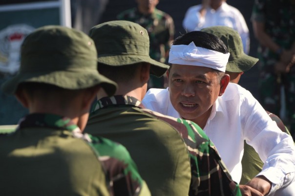 Surabaya Mengaku Lebih Dahulu Tempatkan Anak Nakal ke Barak Militer, Tapi Hasilnya...