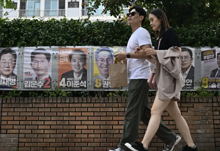 Para Kandidat Presiden Korea Selatan Berkampanye Menjelang Pemilu 3 Juni
