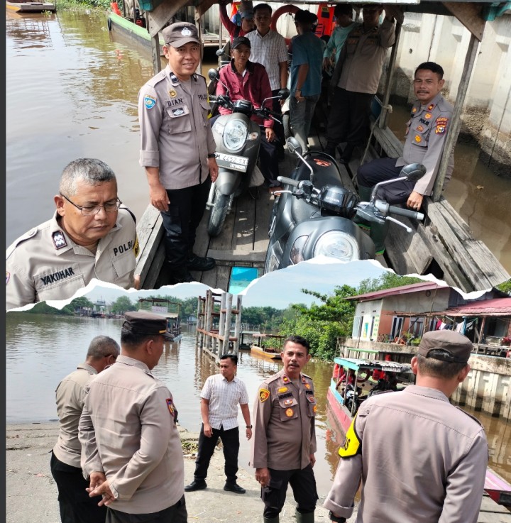 Naik Perahu, Kapolsek Tualang Susuri Sungai Siak Berantas Premanisme