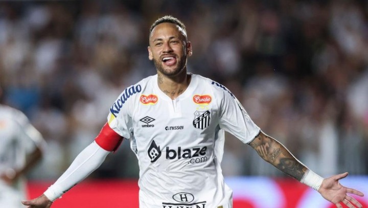 Kabar Duka, Pesepak Bola Neymar Positif COVID-19