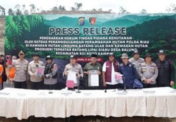 Polda Riau Ungkap Kasus Perambahan Hutan Lindung di Kampar, Empat Orang Ditetapkan Sebagai Tersangka