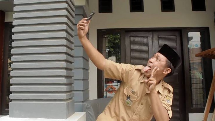 Ilustrasi Pak Lurah. Sumber: Internet