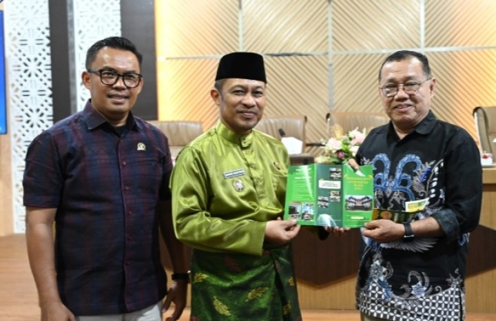 Wabup Bengkalis: Ilmu Itu Warisan, Bukan Hanya Pajangan Ijazah