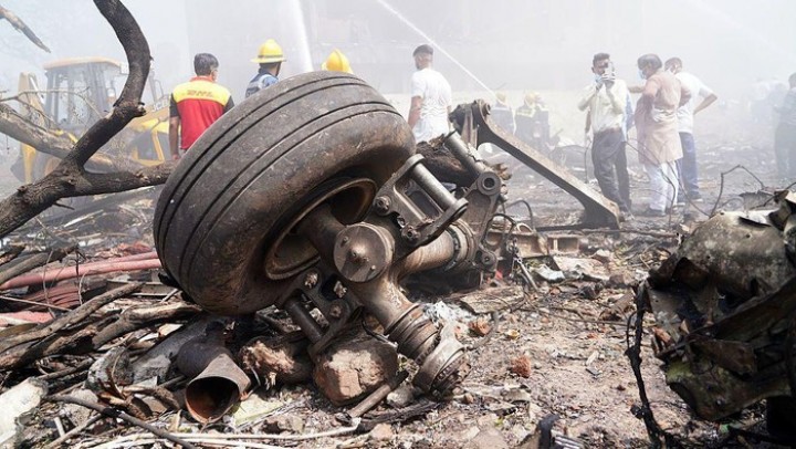 Sederet Fakta Penumpang yang Selamat dari Tragedi Air India