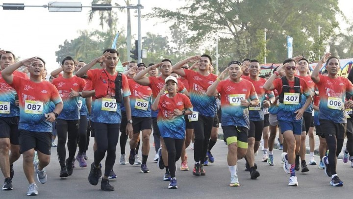 Meriahkan Hari Bhyangkara, 790 Runner Ikuti Fun Run 7,9 Km Polda Riau