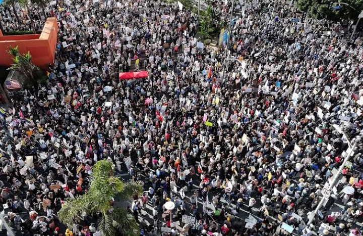 Bertajuk No Kings, Demo Tolak Kebijakan Trump Pecah di Semua Negara Bagian AS