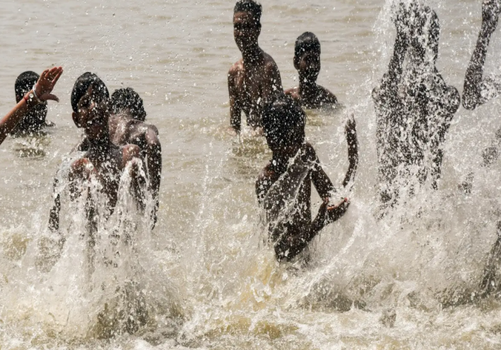 Demam Berdarah yang Mematikan Melanda Wilayah Pesisir Bangladesh