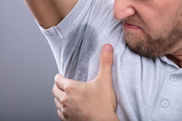 Jangan Ganggu Orang Lain! Ini Penyebab Bau Badan dan Cara Mengatasinya secara Alami