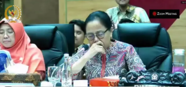 Komisi X Nangis Merespons Pernyataan Menteri Kebudayaan Fadli Zon soal Pemerkosaan Massal 1998 