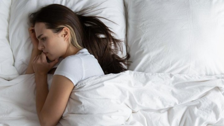 Tahukah Anda, Inilah Makanan yang Harus Dihindari sebelum Tidur Kalau Nggak Mau Mimpi Buruk