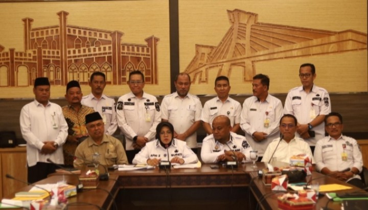 Lebih dari Rp70 Miliar! Pemkab Siak Salurkan Ribuan Beasiswa untuk Anak Negeri