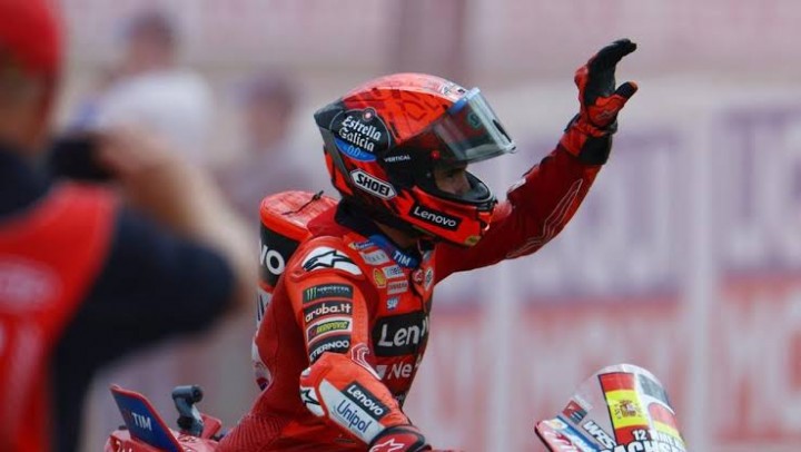 Marc Marquez Selebrasi Pacu Jalur ala Rayyan Arkhan Dika di Lintasan MotoGP