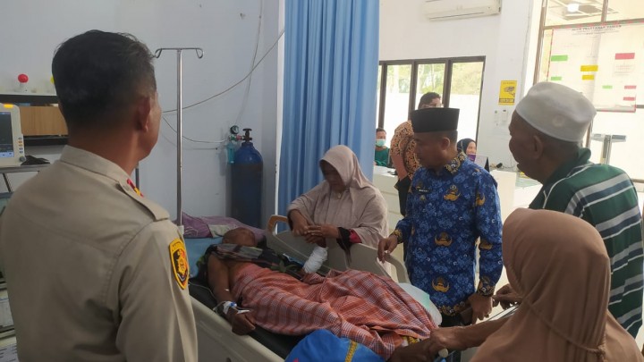 Diterkam Buaya Saat Cari Pancang, Kakek 68 Tahun di Tualang Selamat Setelah Bacok Kepala Predator