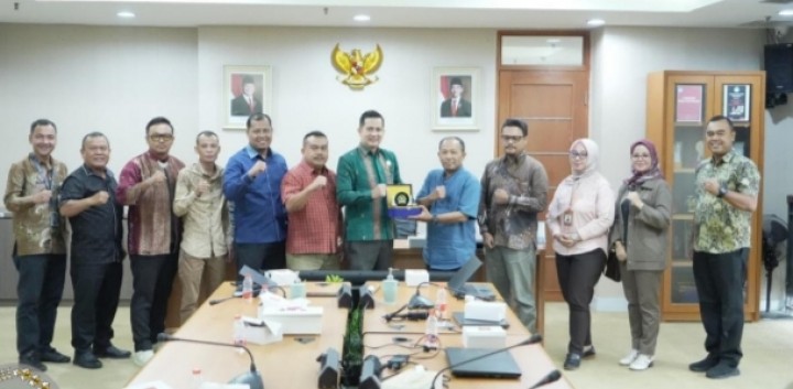 Pansus DPRD Bengkalis Konsultasi Ranperda LAMR ke Tingkat Kementerian