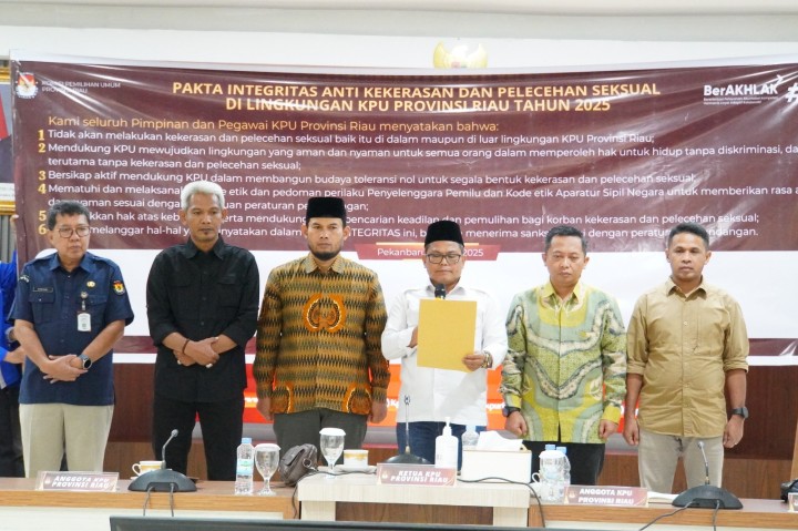KPU Riau Gelar Sosialisasi Pencegahan Kekerasan Seksual dan Tandatangani Pakta Integritas