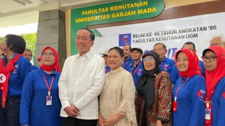 Reuni UGM yang Ada Jokowi Nya Ternyata Palsu