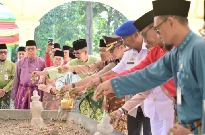 Ziarah Makam Pahlawan Sempena Hari Jadi Bengkalis ke 513
