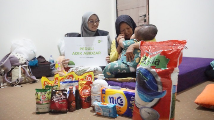 IZI Riau Lanjutkan Penyaluran Bantuan Adik Abidzar Penderita Hidrosefalus