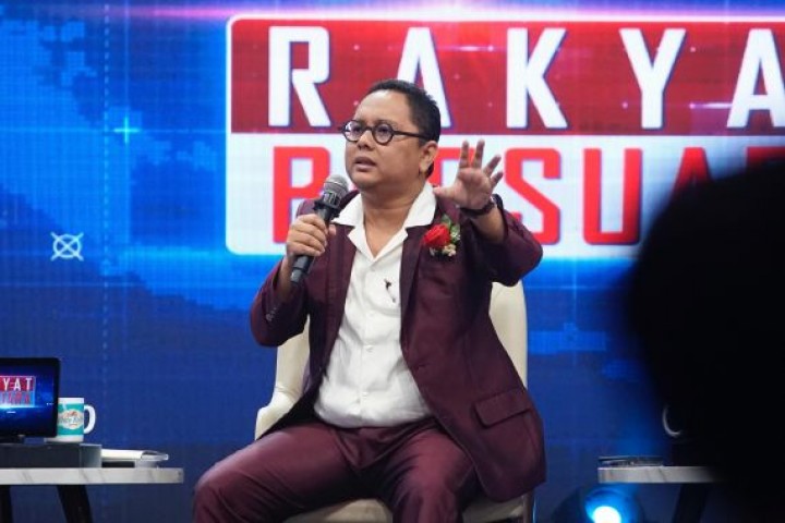 Pitra Romadoni-Rocky Gerung Terlibat Perdebatan Panas soal 'Fufufafa' dan Legitimasi Pemerintahan