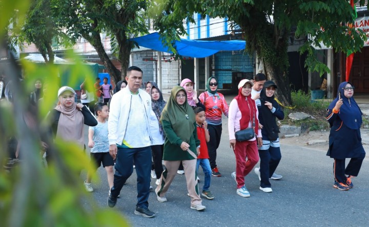 Ribuan Warga Padati CFD Perdana Tualang, Bupati Afni Janjikan Tambah Ruang Terbuka Hijau
