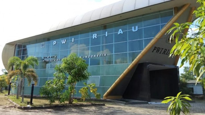 PWI Riau di Bawah Raja Isyam Tegaskan Tak Akui Anggota Hasil Seleksi 'Plt Ketua