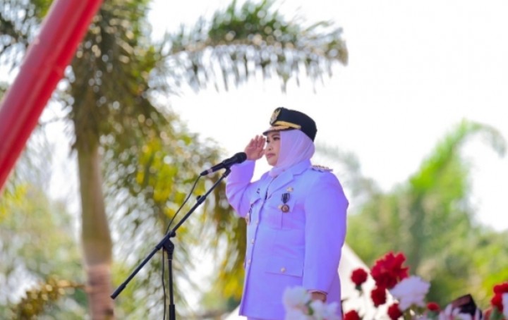 Bupati Kasmarni Pimpin Upacara Detik Detik Proklamasi Kemerdekaan RI ke 80