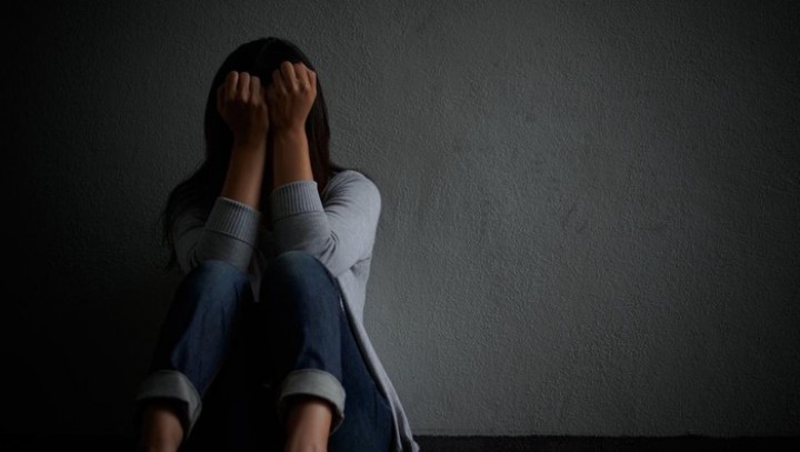 Kena Mental gegara Gagal Ujian, Wanita Kurung Diri di Kamar Selama 26 Tahun