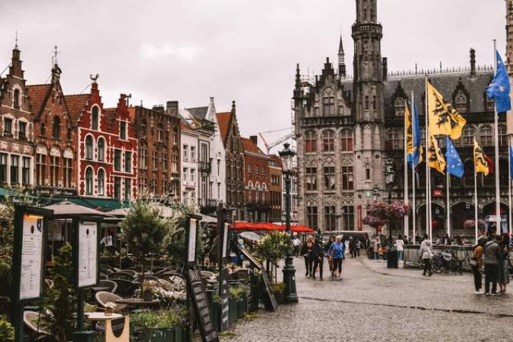 Belgia