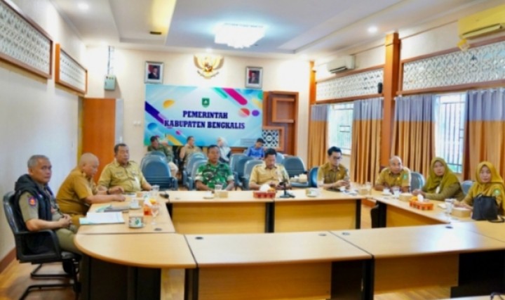 Bupati Ikuti Rakor Pengendalian Inflasi Melalui Zoom Meeting Sekaligus Pembahasan Isu Sosial Terkini