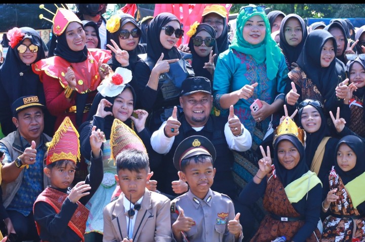 Warga Kampung Sawit Permai Peringati 40 Tahun Hari Transmigrasi 