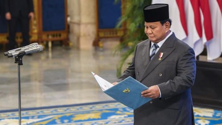 Banyak Pertimbangan Jadi Alasan Prabowo Belum Tentukan Kursi Menteri yang Kosong