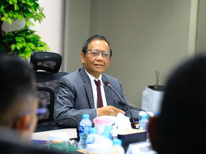 Menebak Apa yang Bakal Terjadi dengan Budi Arie dan Silfester jika Mahfud Md Menjadi Jaksa Agung