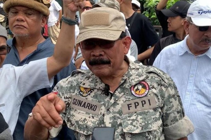 Prabowo Didesak Pecat Listyo Sigit dari Jabatan Kapolri, Mantan Danjen Kopassus Ini Bongkar Kebusukan